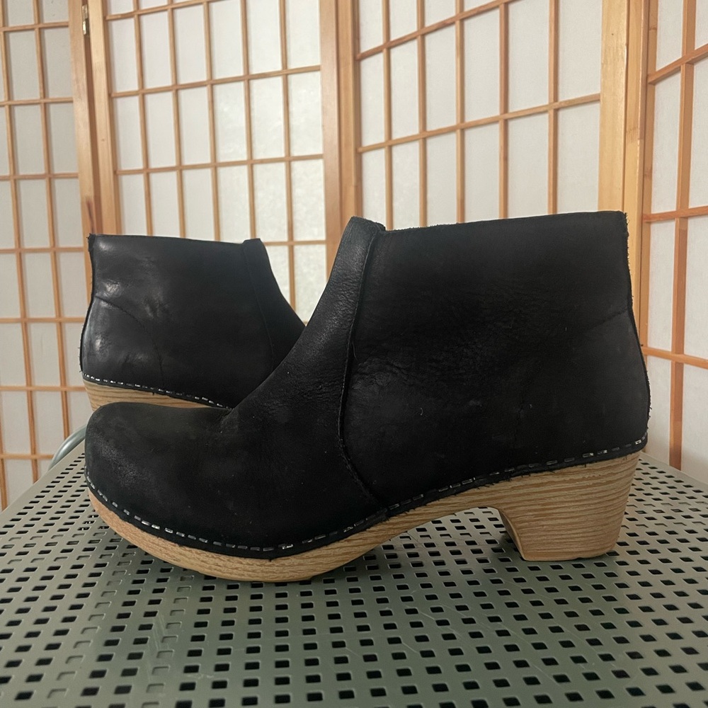 Dansko Lizanne boot